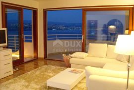 OPATIJA, CENTAR - samostojeća villa 605m2 s pogledom na more + okoliš 600m2, Opatija, House