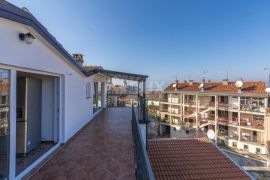 ISTRA, POREČ - Penthouse u centru grada sa pogledom na more, Poreč, Appartamento