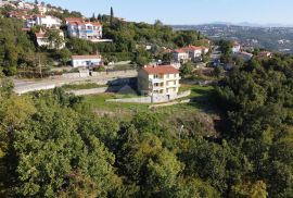 OPATIJA, POBRI - samostojeća kuća 580m² s pogledom na more + okućnica 3200m2, Opatija, Maison