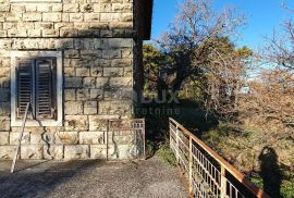 ISTRA, GROŽNJAN - Kamena kuća s prekrasnim pogledom, Grožnjan, Haus