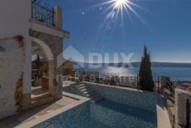 CRIKVENICA - Eskluzivna obiteljska vila s predivnim panoramskim pogledom na more, Crikvenica, Casa