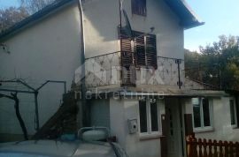 NOVI VINODOLSKI, BRIBIR -  Samostojeća kuća s dva parkirna mjesta, Vinodolska Općina, Maison