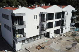 ISTRA, LABIN - Stanovi u izgradnji, prvi red do mora, Labin, Appartment