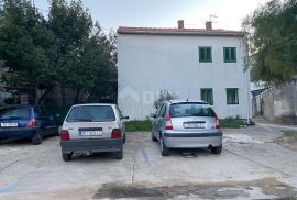 ZADAR, BIOGRAD - kuća u centru grada, Biograd Na Moru, Casa