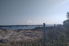 NOVIGRAD - Dvojna kuća u novom kompleksu od 9 zgrada sa sveukupno 24 stana i 6 dvojnih kuća, s pogledom 200m od mora!, Novigrad, Διαμέρισμα