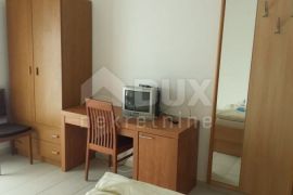 ZADAR, BIOGRAD n/m - kuća u blizini centra sa 18 soba, Biograd Na Moru, House