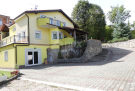 OPATIJA, MATULJI - samostojeća kuća 400m2  + okoliš 1400m2, Matulji, House