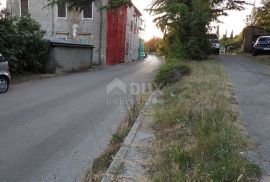 RIJEKA, PODMIRVICE, RUJEVICA, PEHLIN- građevinsko zemljište 5340m2 s pogledom na more za halu / poslovnu zgradu, Rijeka, Arazi