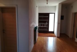 ISTRA, PULA - Apartmanska kuća u Štinjanu - POGLED NA MORE!!, Pula, بيت