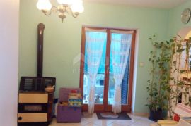 ISTRA, PULA Stan u prizemlju s okućnicom u Štinjanu - BLIZINA MORA!!, Pula, Appartement