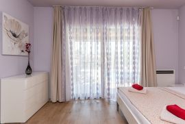 ISTRA, MEDULIN Apartmanska kuća u Banjolama - POGLED NA MORE!!, Medulin, Casa