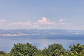 OPATIJA, LOVRAN, DOBREĆ - kuća 390m2 s prekrasnim pogledom na more + okućnica 850m2, Opatija - Okolica, Famiglia