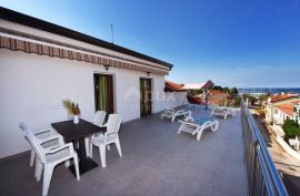 ISTRA, POREČ - Apartmanska kuća s pogledom na more, Poreč, Famiglia