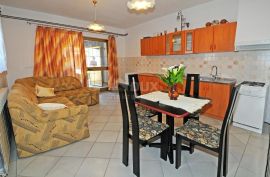 ISTRA, POREČ - Apartmanska kuća s pogledom na more, Poreč, Famiglia