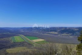 ISTRA, MOTOVUN - Višekatnica u centru Motovuna, Motovun, House