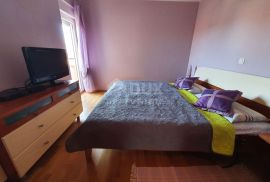 ISTRA, NOVIGRAD - Prostran i kvalitetan stan u blizini mora, Novigrad, Apartamento