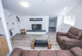 ISTRA, POREČ, VABRIGA - Stan u novogradnji s garažom, Tar-Vabriga, Apartamento