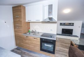 ISTRA, POREČ, VABRIGA - Stan u novogradnji s garažom, Tar-Vabriga, Appartment