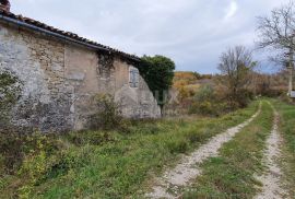 ISTRA, GROŽNJAN - Imanje na uzvisini, savršena lokacija, kompleks zemljišta, kamene kuće, panoramski pogledi sa svih strana - Rijetkost na tržištu!!, Grožnjan, Land