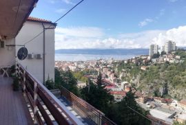 RIJEKA, TRSAT - 3S+DB stan površine 120m2, mirna lokacija i pogled na more!, Rijeka, Kвартира