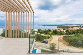 OTOK KRK, MALINSKA - Luksuzni penthouse s jednim od najboljih panoramskih pogleda na otoku Krku, Malinska-Dubašnica, Wohnung