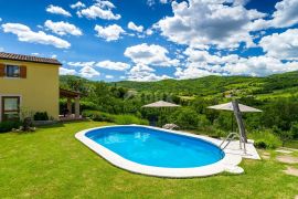 ISTRA, PAZIN - Prostrana kuća s bazenom, Pazin - Okolica, Kuća