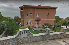 OPATIJA, IKA, OPRIČ - kuća / villa 500m2 s pogledom na more i bazenom + okoliš 1000m2, Opatija - Okolica, Casa