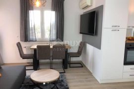 OPATIJA, IKA, OPRIČ - kuća / villa 500m2 s pogledom na more i bazenom + okoliš 1000m2, Opatija - Okolica, Ev