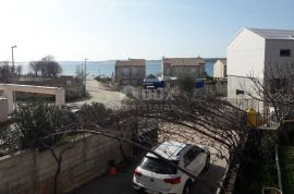 ISTRA, MEDULIN - Apartmanska kuća s pogledom na more, Medulin, Ev