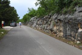 CRIKVENICA - KAČJAK - građevinski teren 4000m2 1. RED DO MORA za boutique hotel / hotel / stambenu zgradu – stanove / poslovno- stambenu zgradu / apartmane / kuću za iznajmljivanje sa bazenom, Crikvenica, Terrain