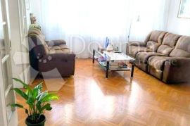 STAN CANKAREVA 57 m2- kvalitetna zgrada s liftom!!, Črnomerec, Appartment