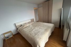 PREKRASAN PROSTRANI STAN ZAPREŠIĆ!, Zaprešić, Appartment