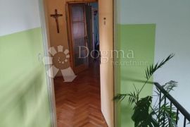 Šibenik - Stan s pogledom na more, Šibenik, Appartement