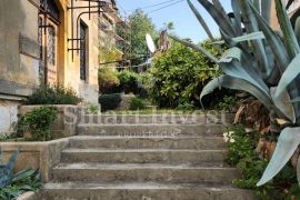 OPATIJA - CENTAR, stan s vrtom u historijskoj vili, 100 m od mora, Opatija, Daire