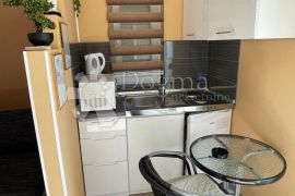 Apartmanska kuća Zadar, Borik, Zadar, Дом