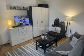 Braće Jerković, renoviran, odličan stan, Voždovac, Apartamento