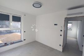 VRHUNSKA NOVOGRADNJA - PENTHOUSE, Zadar, Appartamento