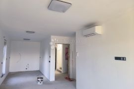 VRHUNSKA NOVOGRADNJA - PENTHOUSE, Zadar, Wohnung