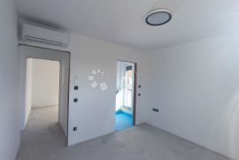 VRHUNSKA NOVOGRADNJA - PENTHOUSE, Zadar, شقة