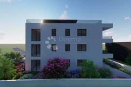 DVOSOBAN STAN S KROVNOM TERASOM, Zadar, Apartamento