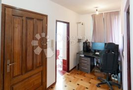 Trosoban stan na Fraterščici, Črnomerec, Appartement