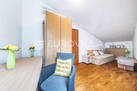 Zagreb, Vinogradska peterosoban stan 186 m2 NKP, Zagreb, Appartement