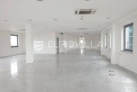 Poslovni prostor za zakup 440 m2 (Novi Zagreb - Buzin), Zagreb, Propriedade comercial