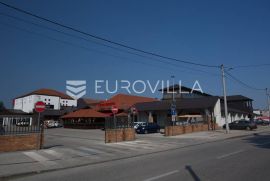 Poslovni kompleks u Sesvetama s 7.200 m2 zemljišta, Zagreb, Poslovni prostor