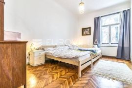 Zagreb, Cmrok, Jurjevska, trosoban stan 79,50 m2 s vrtom 800 m2, Zagreb, Wohnung