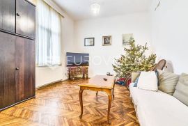 Zagreb, Cmrok, Jurjevska, trosoban stan 79,50 m2 s vrtom 800 m2, Zagreb, Apartamento