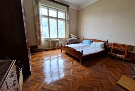 OPATIJA - stan u austrougarskoj vili, 200 m2, Opatija, Stan