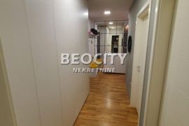 Novi Sad, Sajam, Branka Bajića, 3.0, 62m2, Novi Sad - grad, Appartement