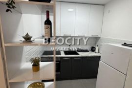 Novi Sad, Nova Detelinara, Janka Čmelika, 1.5, 39m2, Novi Sad - grad, Appartment