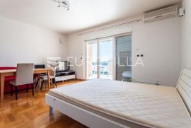 Trogir okolica, garsonijera s terasom (41,2 m2), Seget, Apartamento